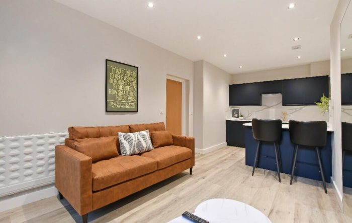Apartment 15, Hutton's Buildings, living room