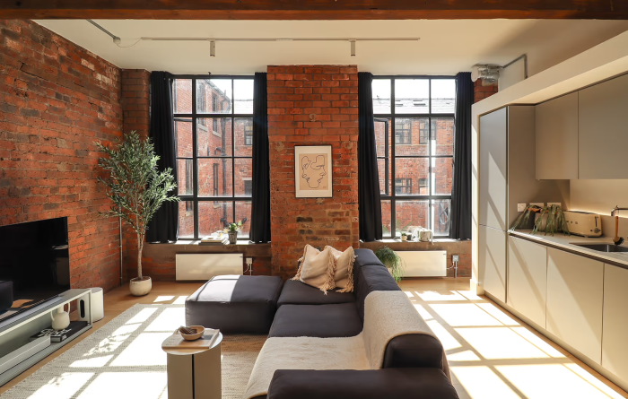 Eyewitness works, Sheffield, 2 bed