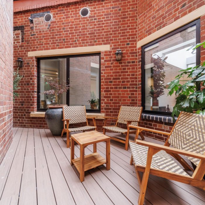 The James Courtyard