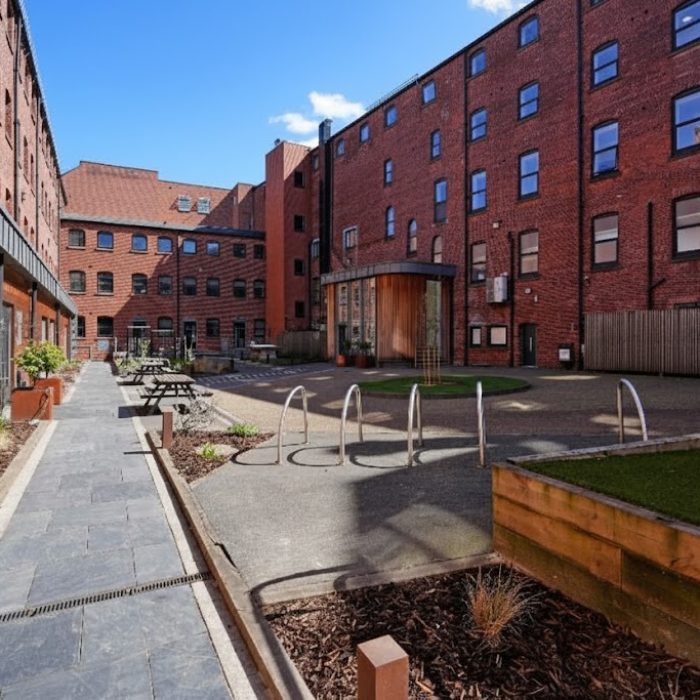huttons buildings courtyard 2
